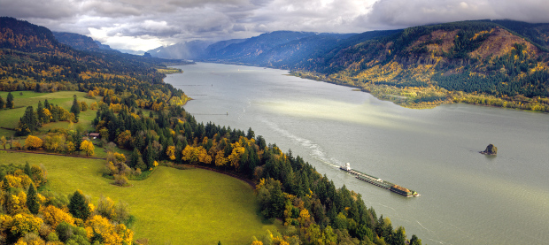 Columbia River cruising